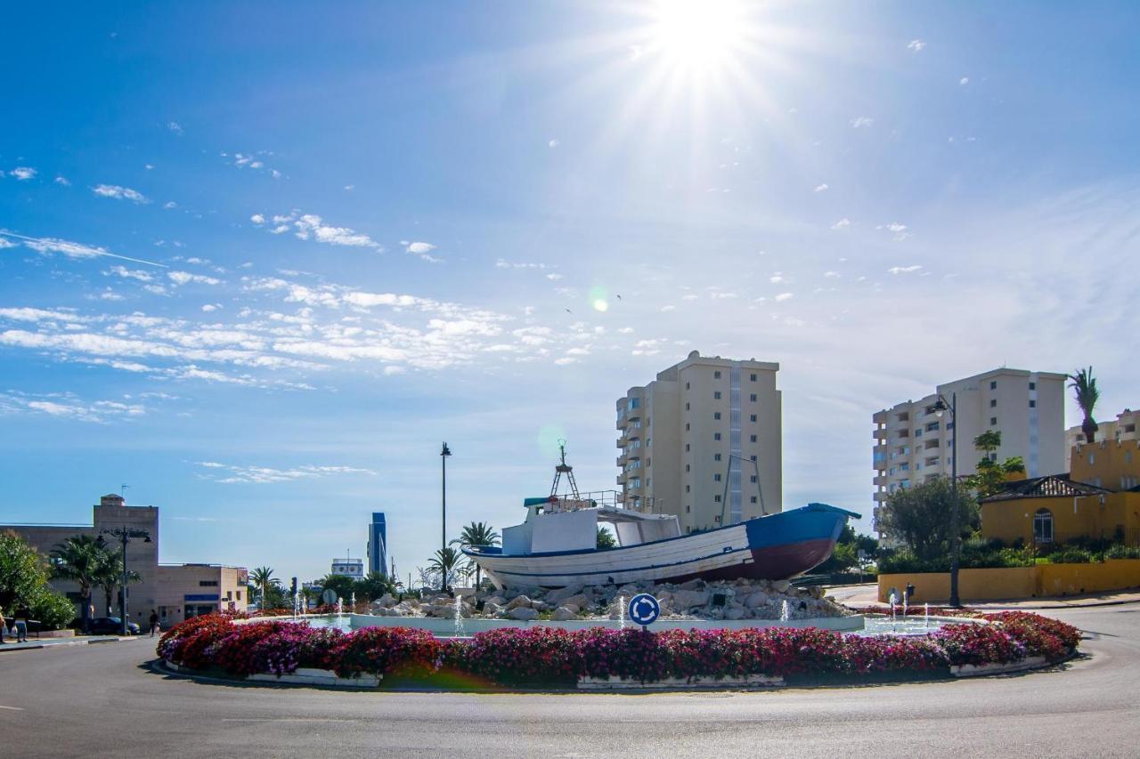 Cp - Modern Beachside Apartment In Εστεπόνα Εξωτερικό φωτογραφία